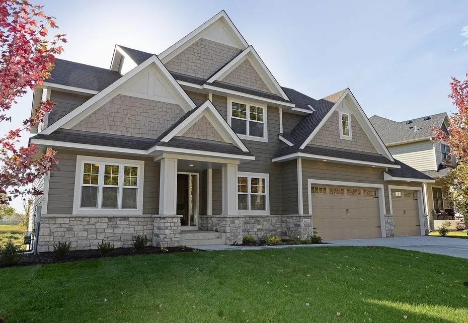 hardieshingle siding installed